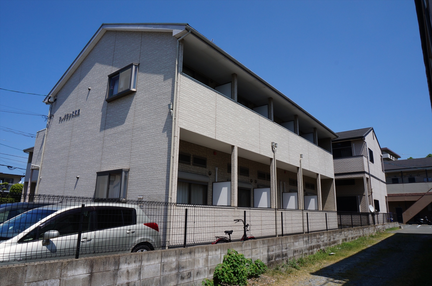 フレグランス和白 外観