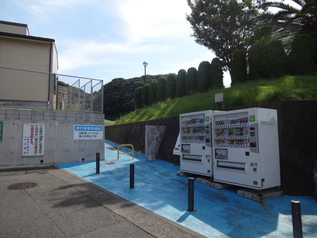 大学・短大：福岡工業大学　Ａ棟入口　554m