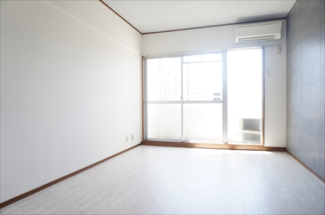 アーバン21A・Ｂ 洋室